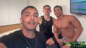 UncutLatinos - ALPHA PAPI! - Jhonny Will, Leo Rocha & Solomon