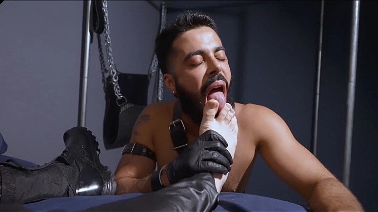 Victor Punish & Joao Alves – Initiating My Friend Into Domination & Submission – Leather BDSM with Foot Worship